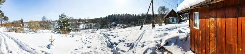 vista panorâmica da vila pequena do russo no inverno fotos de stock vista panorâmica da vila pequena do russo no inverno fotos de stock