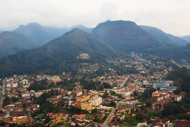 Vista panorâmica de Teresopolis, Brasil fotografia de stock royalty free Vista panorâmica de Teresopolis, Brasil fotografia de stock royalty free