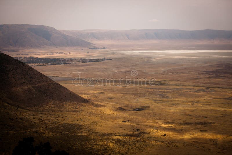Vista pittoresca al parco nazionale di Ngorongoro fotografie stock Vista pittoresca al parco nazionale di Ngorongoro fotografie stock