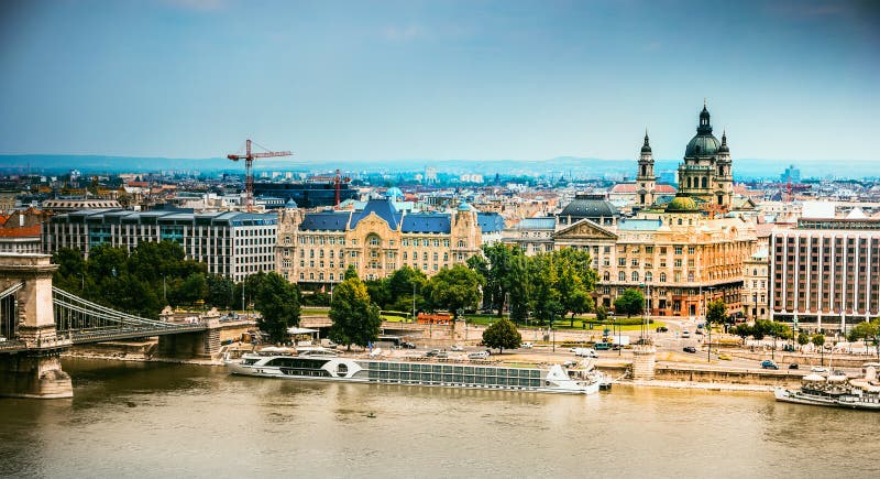 Vista pittoresca su Budapest immagine stock libera da diritti Vista pittoresca su Budapest immagine stock libera da diritti