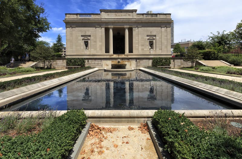 Vista a Rodin Museum in Filadelfia, Pensilvania, U.S.A. fotografia stock Vista a Rodin Museum in Filadelfia, Pensilvania, U.S.A. fotografia stock
