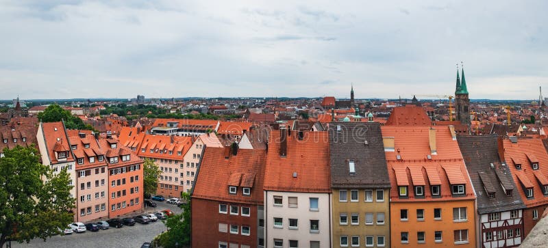 Vista sulla vecchia città, Nurnberg, Germania di paesaggio urbano immagini stock Vista sulla vecchia città, Nurnberg, Germania di paesaggio urbano immagini stock