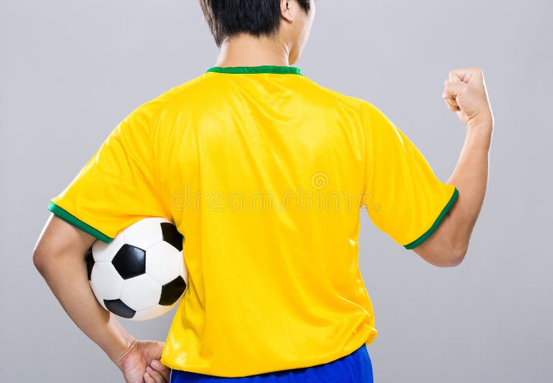 Crianças Do Fan De Futebol De Brasil Futebol Do Jogo De Crianças Imagem de  Stock - Imagem de brasileiro, esfera: 120460495