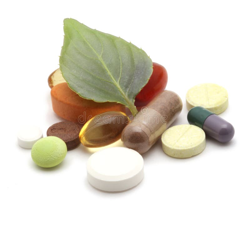 Зеленые таблетки витаминки. Зеленые витамины. Витамин с в таблетках виноград. Витамины (Leaf to go). Green leaf витамины