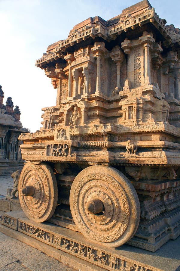 Vitthala en pierre de temple de char