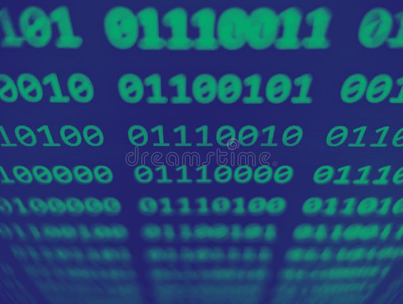 Vizualizare de închidere a codului binar al computerului cu 1 și 0 afișate pe un ecran cu efect de focalizare în verde și albastru royalty free stock photography