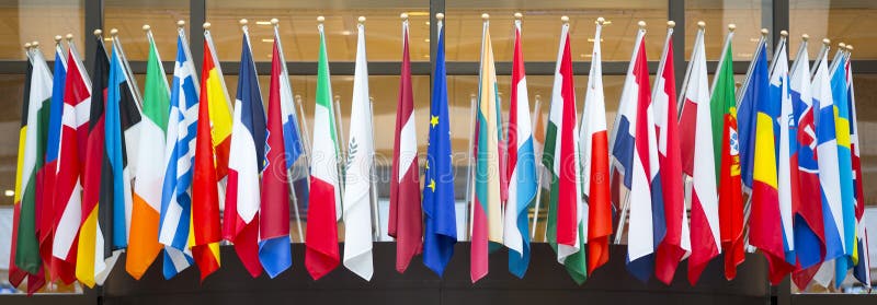 Vlaggen van de Europese Unie royalty-vrije stock afbeeldingen Vlaggen van de Europese Unie royalty-vrije stock afbeeldingen