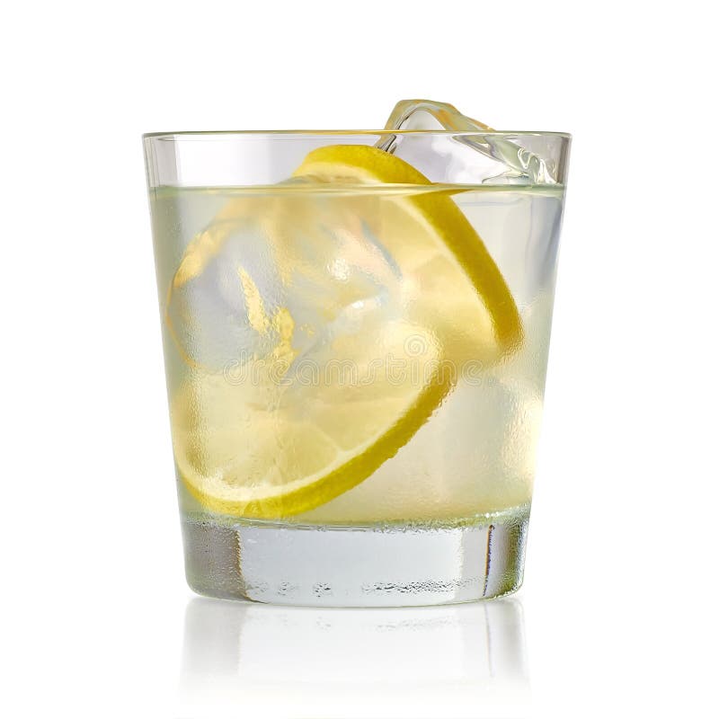 Vodkalimefrukt, handborr eller ginuppiggningsmedel royaltyfri fotografi Vodkalimefrukt, handborr eller ginuppiggningsmedel royaltyfri fotografi
