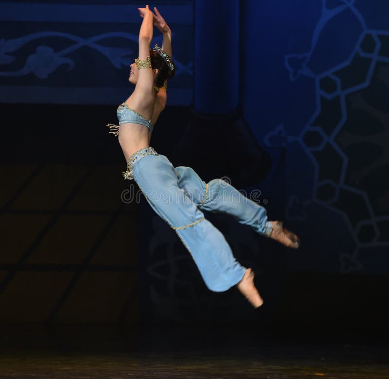 Voe como uma andorinha - ballet 'Mil e Uma Noites' foto de stock