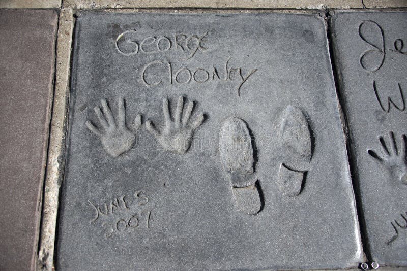 Voetafdruk van de de beroemdhedenhand van het Hollywood de Chinese theater royalty-vrije stock afbeelding Voetafdruk van de de beroemdhedenhand van het Hollywood de Chinese theater royalty-vrije stock afbeelding