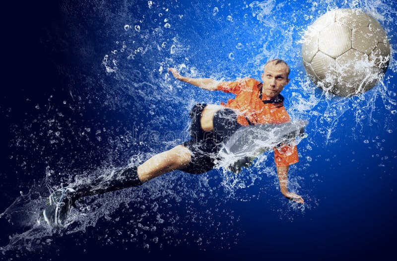 Voetbal onder water royalty-vrije stock afbeelding Voetbal onder water royalty-vrije stock afbeelding