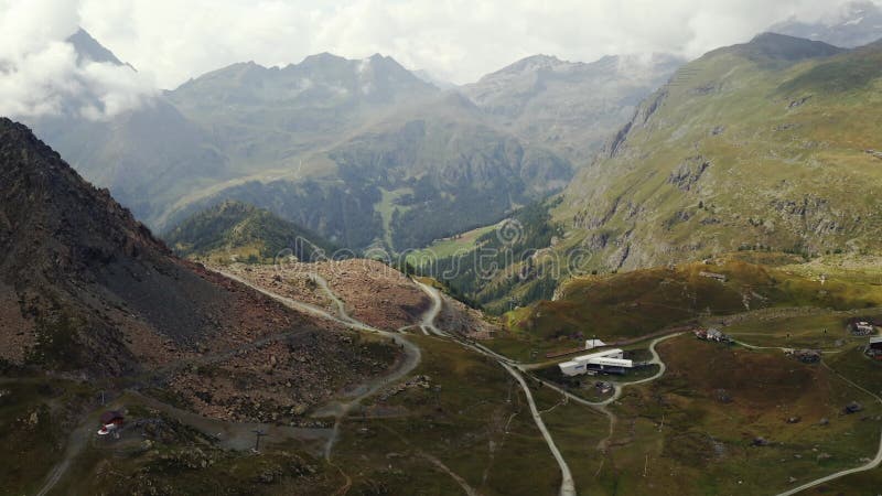 Vogelperspektive der Alpenkonvention Natur