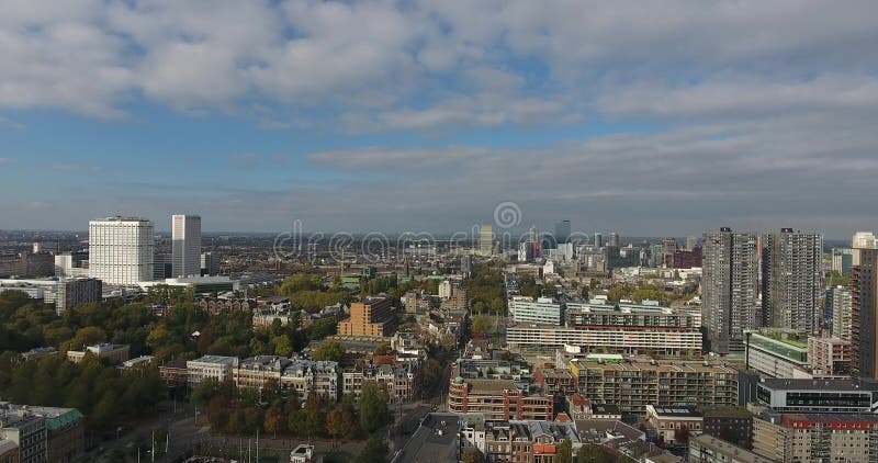 Vogelperspektive von Rotterdam-Stadt, von Himmel und von Gebäuden, die Niederlande