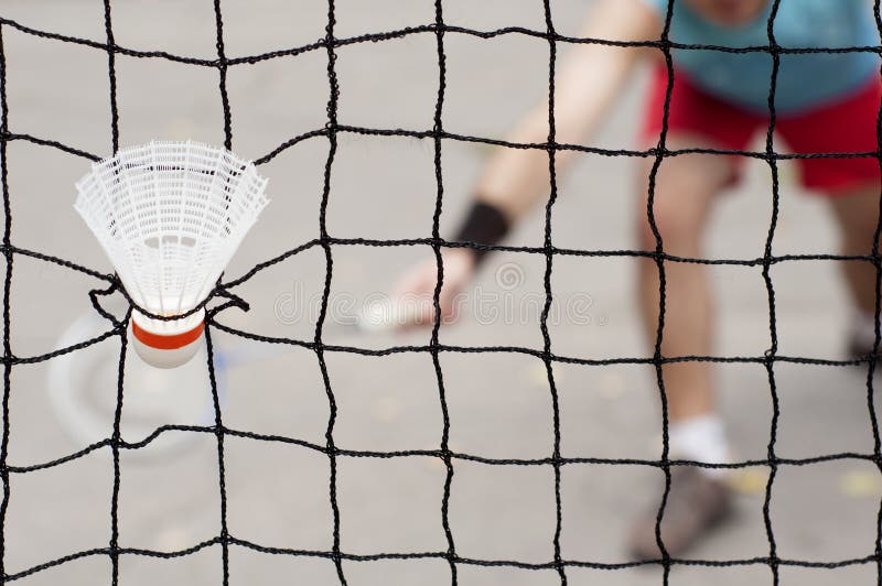 Volant De Badminton Sur La Table En Bois Concept De Sport Et D