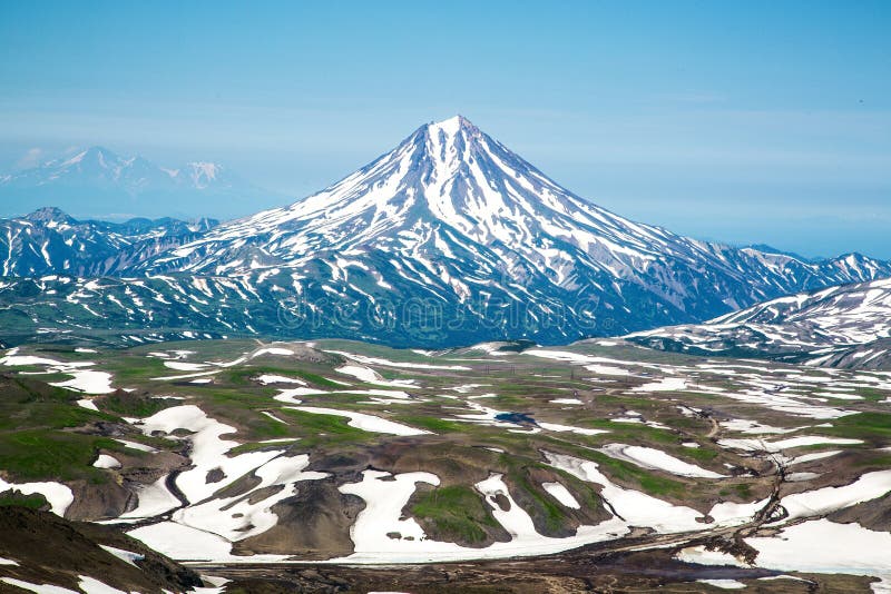 Volcan de Vilyuchinsky, le Kamtchatka images libres de droits Volcan de Vilyuchinsky, le Kamtchatka images libres de droits