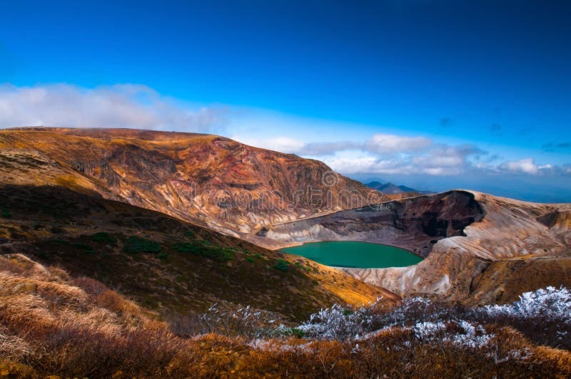 Vulcano cratere da collegare, Giappone.