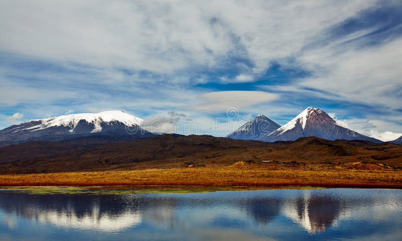 Volcán de tarde rechazar.