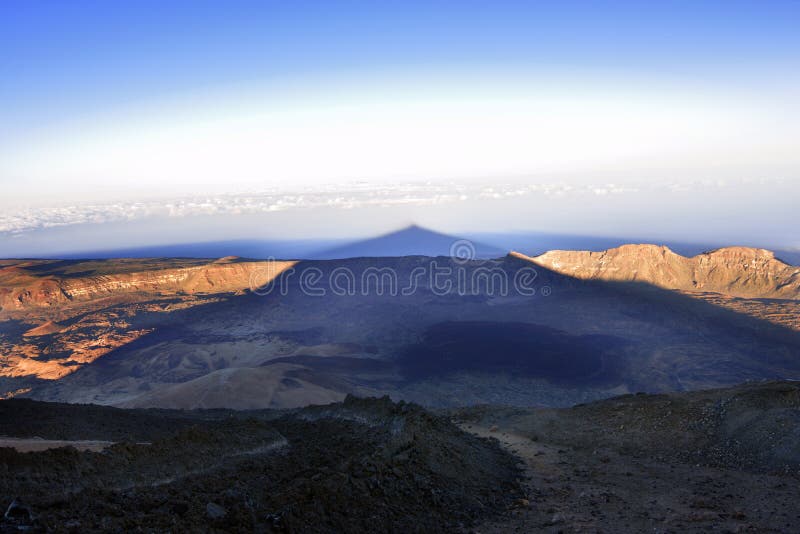 Volcano Teide, & x28; Tenerife& x29; 3718 metri Patrimonio naturale di UNESC immagini stock Volcano Teide, & x28; Tenerife& x29; 3718 metri Patrimonio naturale di UNESC immagini stock