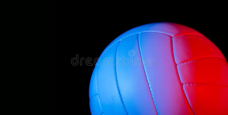 Với những hình ảnh bóng chuyền được cô lập, chúng tôi sẽ giúp bạn tập trung vào sự độc đáo và vẻ đẹp của môn thể thao này.