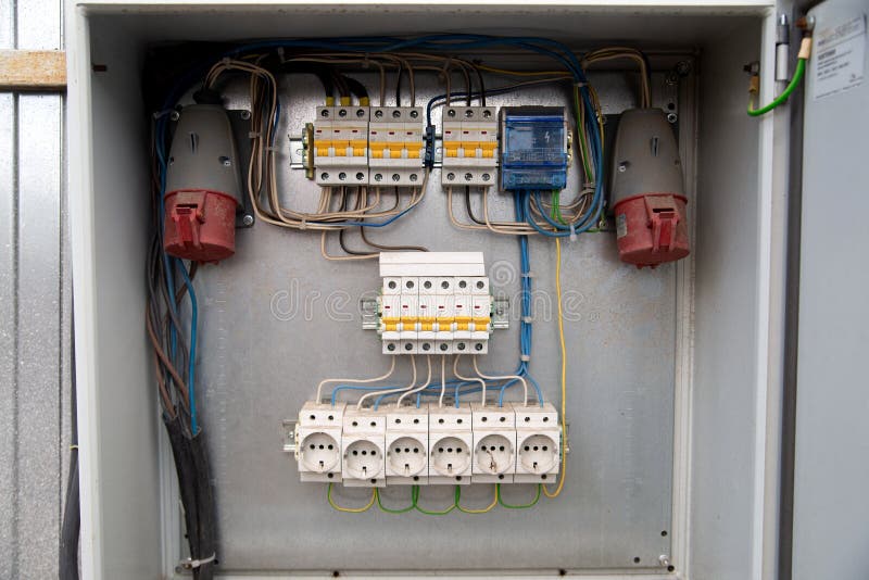 Voltage Switchboard with Circuit Breakers and Outlets in Power Board