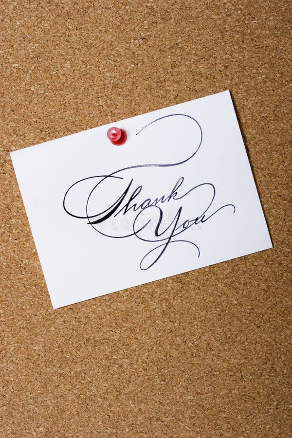 Pinnwand mit Dankeskarte lizenzfreies stockfoto