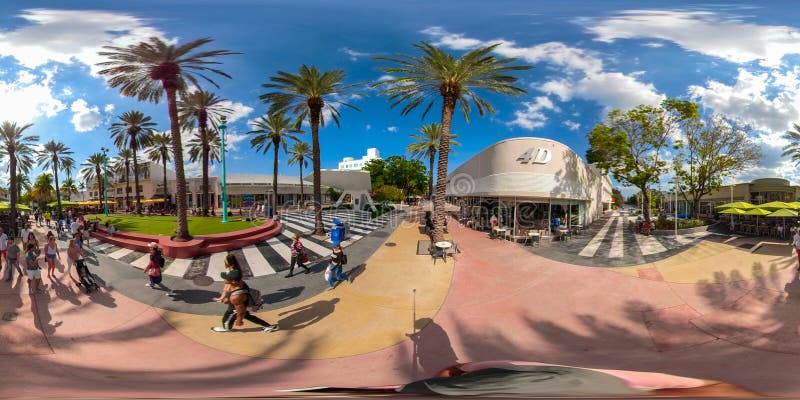 360 Virtual Reality Tour Photo Aventura Mall Florida USA Editorial  Photography - Image of april, 2021: 216830907