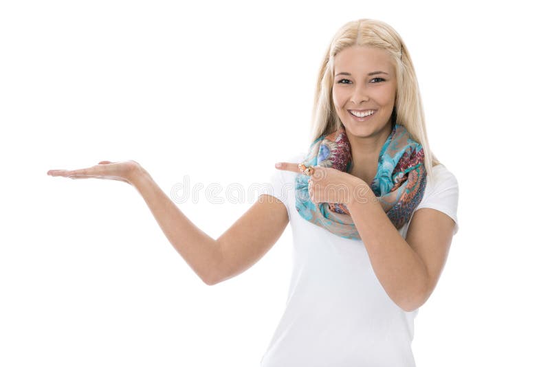 Vrij jonge blonde die vrouw over wit wordt geïsoleerd die presentatie maken royalty-vrije stock foto Vrij jonge blonde die vrouw over wit wordt geïsoleerd die presentatie maken royalty-vrije stock foto
