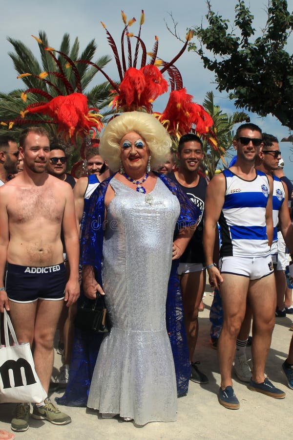 Vrolijk Pride Sitges 2018, Spanje royalty-vrije stock afbeeldingen Vrolijk Pride Sitges 2018, Spanje royalty-vrije stock afbeeldingen