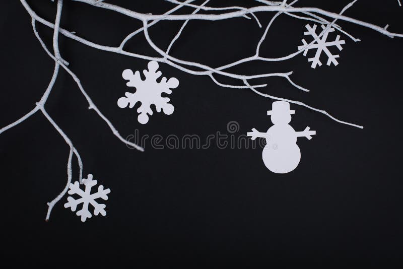 Vrolijke Kerstkaart met sneeuwvlokdecoratie in document knipsel stock afbeeldingen Vrolijke Kerstkaart met sneeuwvlokdecoratie in document knipsel stock afbeeldingen