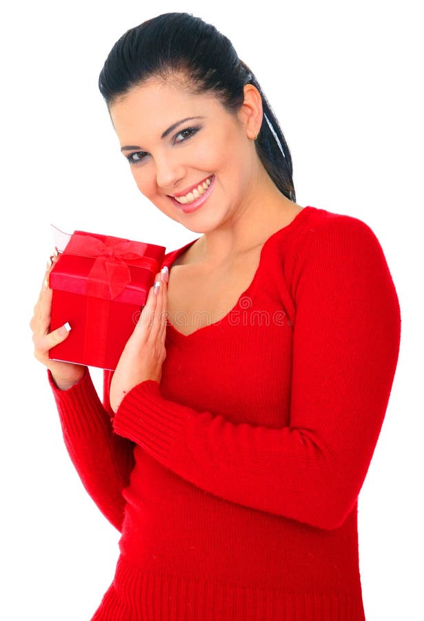 Vrouw in de Rode Gift van de Holding royalty-vrije stock afbeeldingen