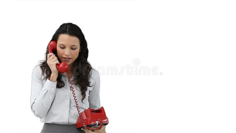 Vrouw die aan iemand op de telefoon spreken