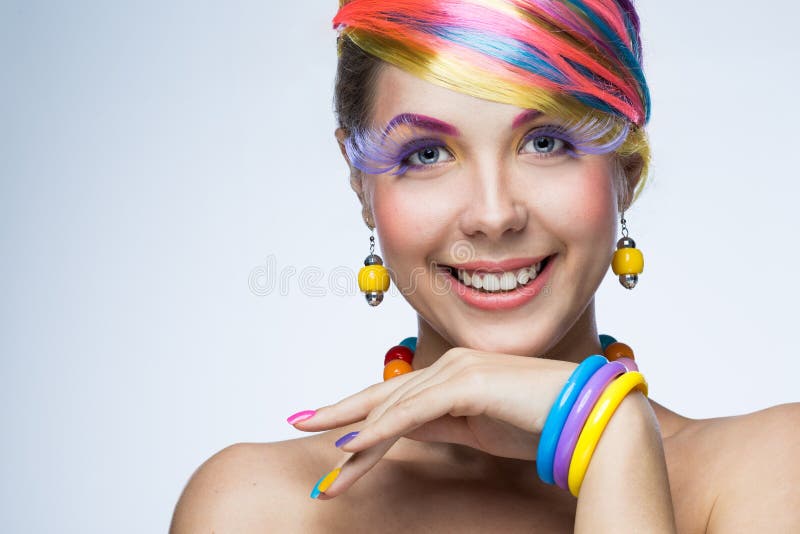 Vrouw met heldere make-up royalty-vrije stock foto Vrouw met heldere make-up royalty-vrije stock foto