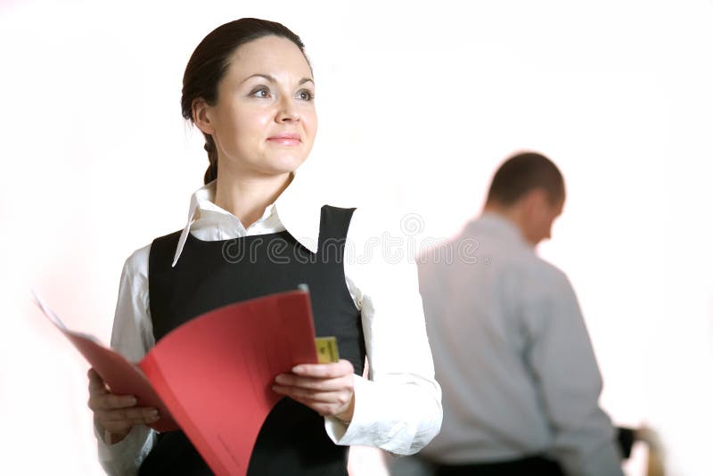 Vrouwen met glimlach met rode omslag stock foto Vrouwen met glimlach met rode omslag stock foto