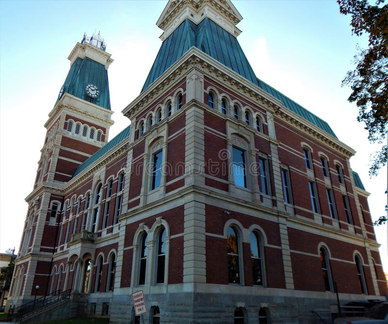 Vue 1874 alternative de Bartholomew County Courthouse Columbus Indiana photographie stock Vue 1874 alternative de Bartholomew County Courthouse Columbus Indiana photographie stock