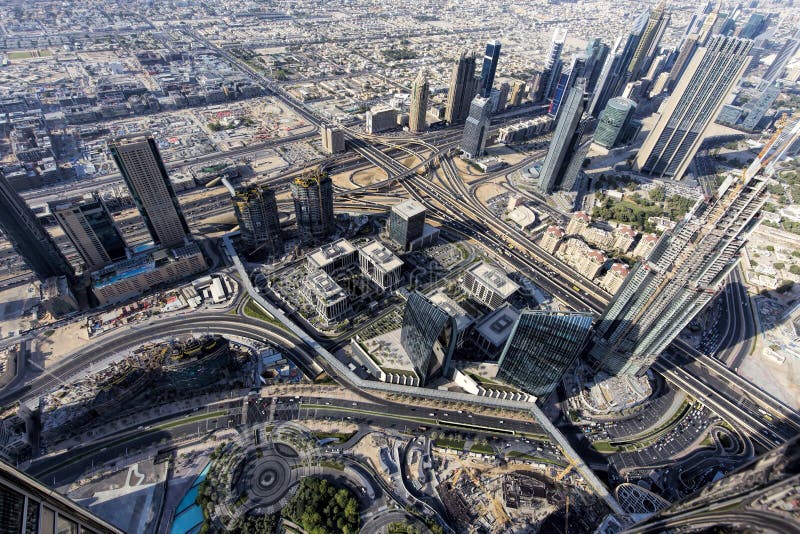 Vue aérienne de Dubaï et des gratte-ciel du centre photos stock