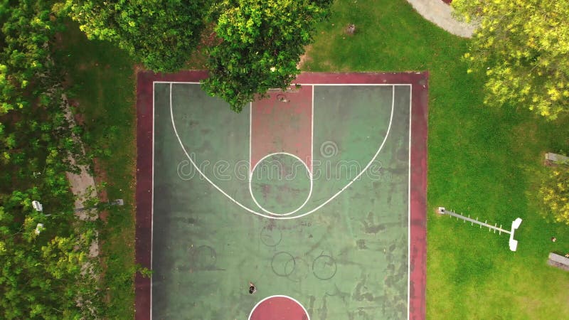 Vue aérienne de Futsal et de terrain de basket