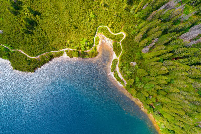 Vue aérienne de lac mountains de Tatra images libres de droits