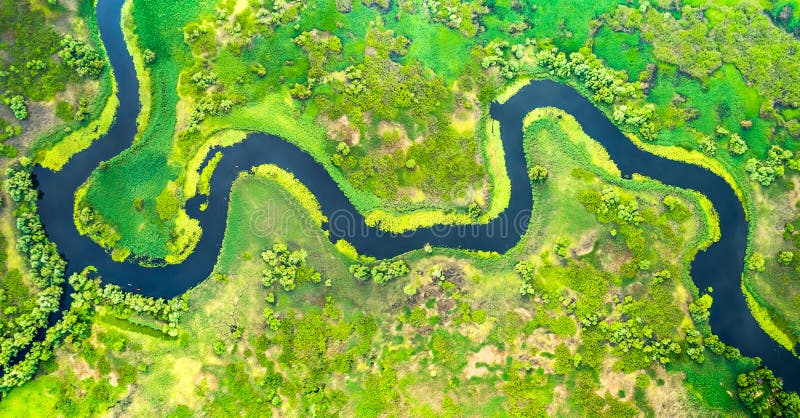 Vue aérienne de méandre dans le delta photos stock