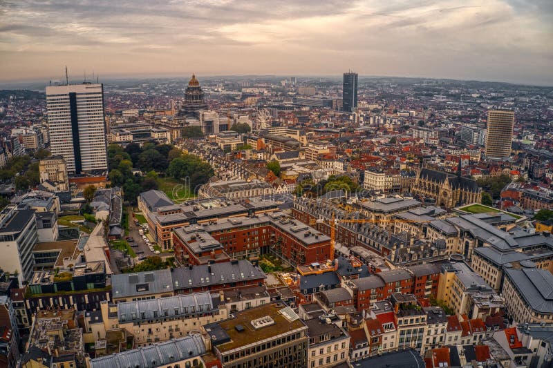 Vue aérienne du paysage urbain de Bruxelles photographie stock