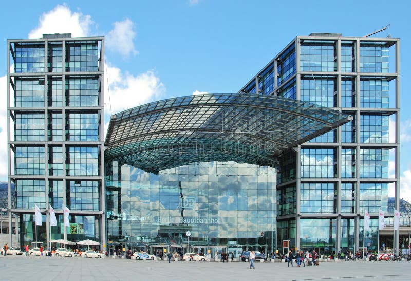 Gare principale de Berlin photo stock. Image du europe 1637948