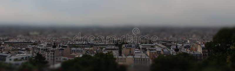 Vue de dessus de photographie de changement d'inclinaison de la ville. Panorama sur la ville. Une zone densément formé de la ville photo stock