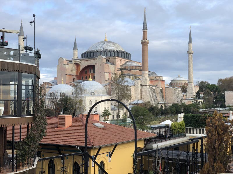 Vue de Hagia Sophia Mosque, Sultanahmet, Fatih, Istanbul, Turquie photos stock Vue de Hagia Sophia Mosque, Sultanahmet, Fatih, Istanbul, Turquie photos stock