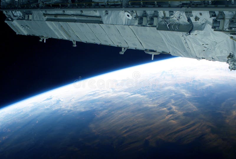 Vue de la planète Terre depuis une station spatiale Des éléments de cette image ont été fournis par la NASA photos libres de droits Vue de la planète Terre depuis une station spatiale Des éléments de cette image ont été fournis par la NASA photos libres de droits