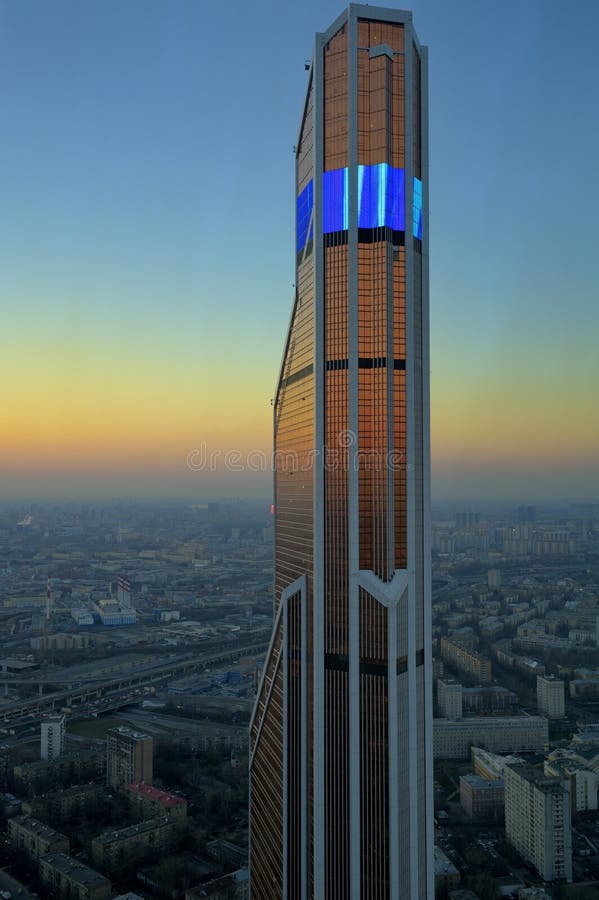 Vue de la tour Mercury City, Moscou photos libres de droits Vue de la tour Mercury City, Moscou photos libres de droits