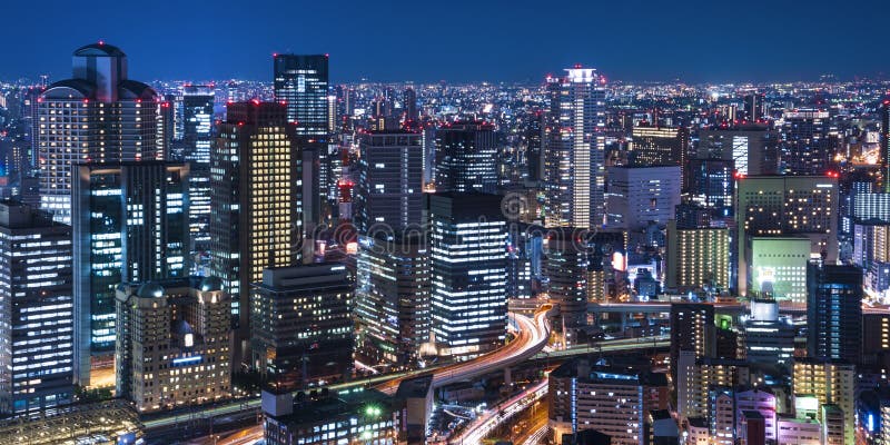 Vue de nuit de la ville photos stock Vue de nuit de la ville photos stock