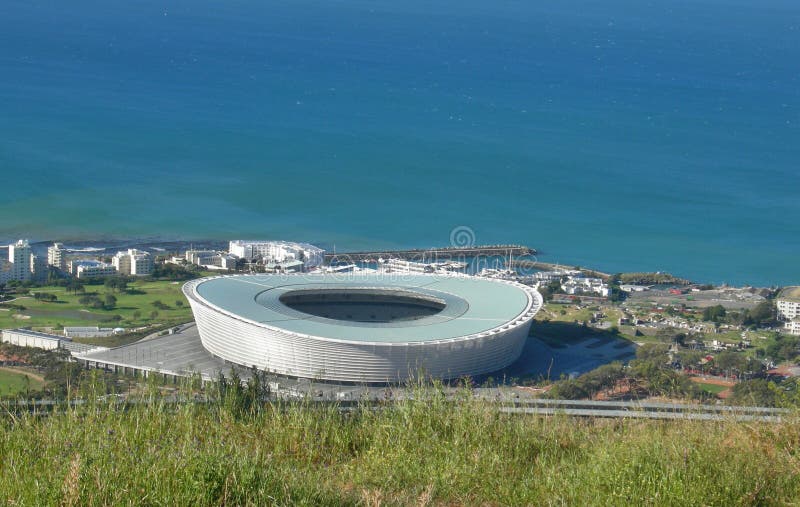 Vue de stade et d'Océan Atlantique de Cape Town photo libre de droits
