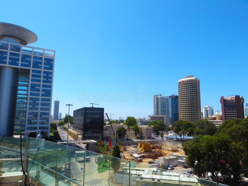 Vue des rues de Tel Aviv Attraction touristique de la ville Été de 2018 images stock Vue des rues de Tel Aviv Attraction touristique de la ville Été de 2018 images stock