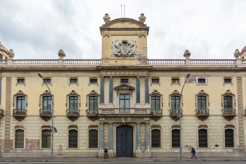 Vue du bâtiment de façade, délégation du gouvernement de Barcelone, Barcelone, Espagne images libres de droits Vue du bâtiment de façade, délégation du gouvernement de Barcelone, Barcelone, Espagne images libres de droits