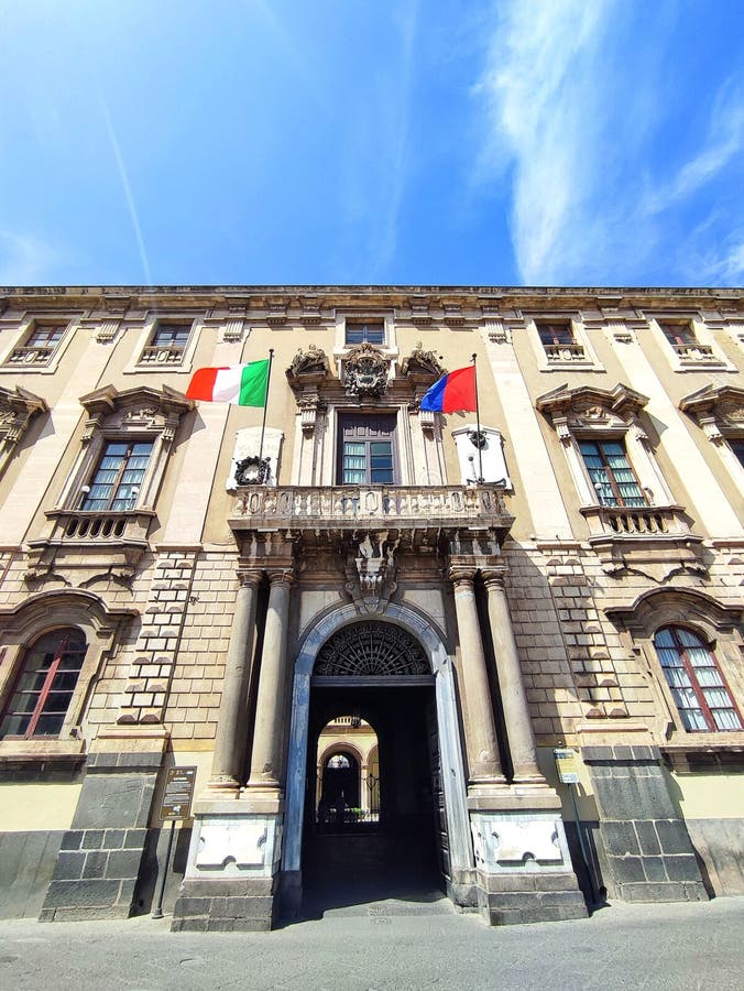 Palazzo degli Elefanti (Elephants Palace) is a historical building in Catania, Sicily, southern Italy. It currently houses the city's Town Hall. Palazzo degli Elefanti (Elephants Palace) is a historical building in Catania, Sicily, southern Italy. It currently houses the city's Town Hall.