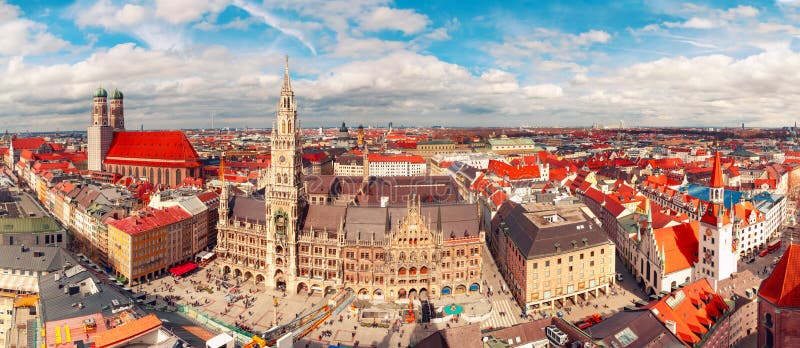 Vue panoramique aérienne de vieille ville, Munich, Allemagne images stock Vue panoramique aérienne de vieille ville, Munich, Allemagne images stock